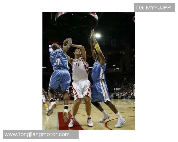 火箭队与掘金队激战正酣NBA直播精彩瞬间回顾与分析